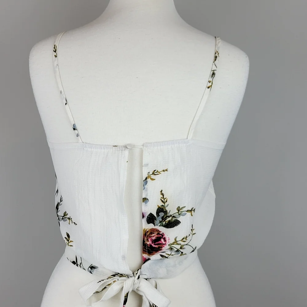 Floral Top - Picture 4 of 5